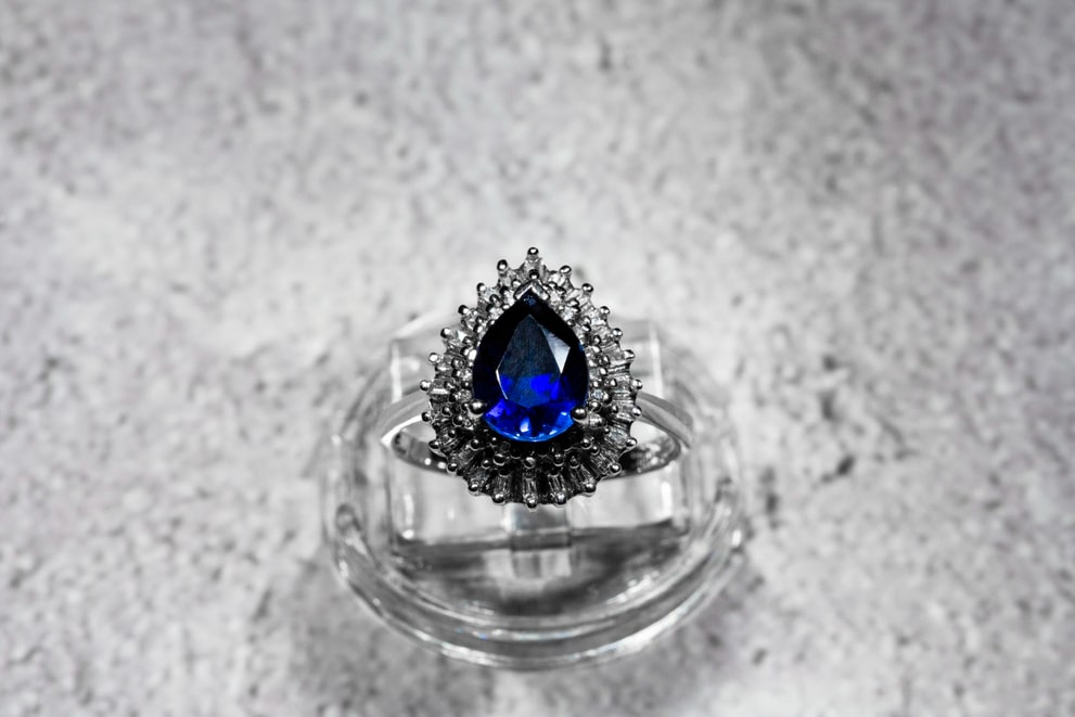 Why Choose Sapphire Engagement Rings?